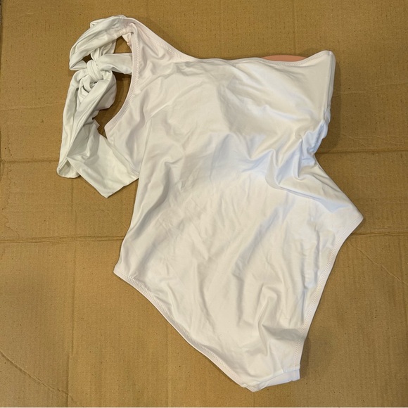 J. Crew Bow Tie One Shoulder One Piece Swimsuit, White, Vacation, Sz 14, NWT - Picture 3 of 12